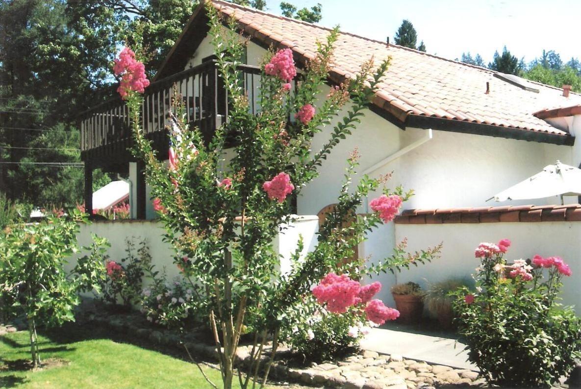 Spanish Villa Inn St. Helena Exterior foto